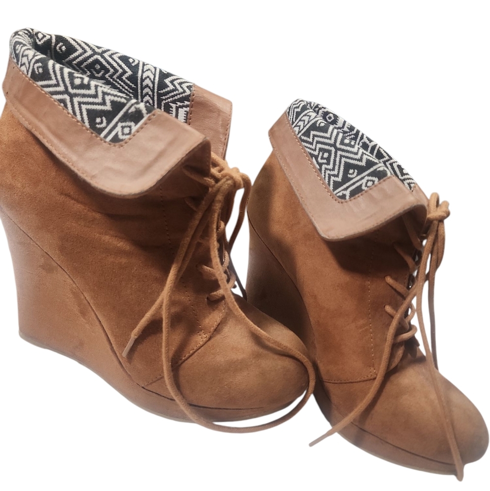 Shi by JOURNEYS Tan Suede Wedge Botties with Fold-Over Cuff. 8